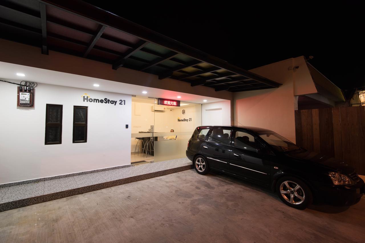 Homestay 21 Hotel Johor Bahru Exterior photo